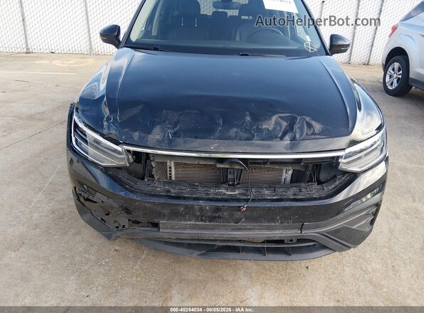 3VV3B7AX3RM085892 2024 VOLKSWAGEN TIGUAN Black 