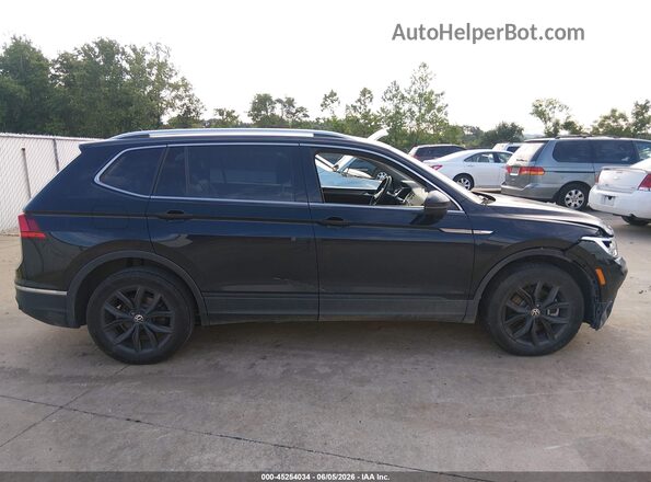 3VV3B7AX3RM085892 2024 VOLKSWAGEN TIGUAN Black 