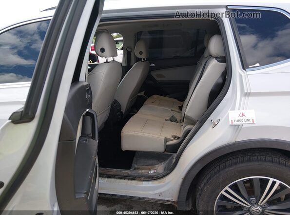 3VV3B7AX4JM008386 2018 VOLKSWAGEN TIGUAN Gray Widok zestawu wskaźników