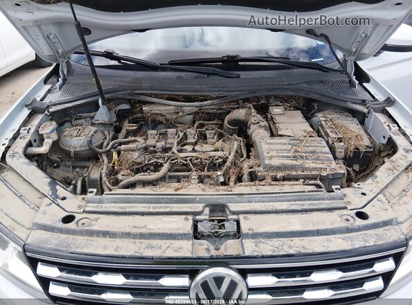 3VV3B7AX4JM008386 2018 VOLKSWAGEN TIGUAN Gray Widok z tyłu
