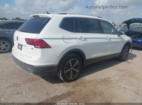 3VV3B7AX4JM015581 2018 VOLKSWAGEN TIGUAN White Rear right