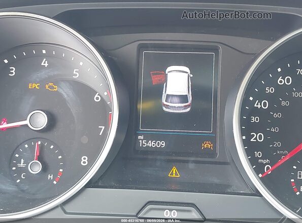 3VV3B7AX4JM119925 2018 VOLKSWAGEN TIGUAN Gray 