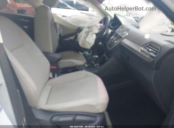 3VV3B7AX4KM054138 2019 VOLKSWAGEN TIGUAN White წინა სალონის ხედი