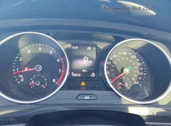 3VV3B7AX4KM157737 2019 VOLKSWAGEN TIGUAN Green Սարքավորումների վահանակի տեսք