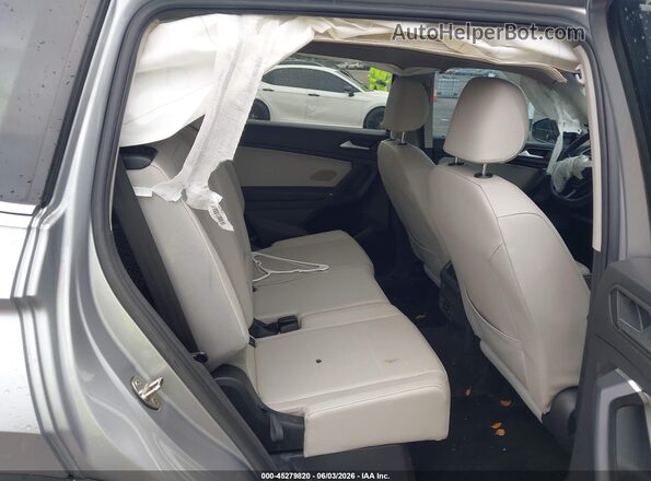 3VV3B7AX4LM027281 2020 VOLKSWAGEN TIGUAN Silver Вид наклейки з VIN-кодом