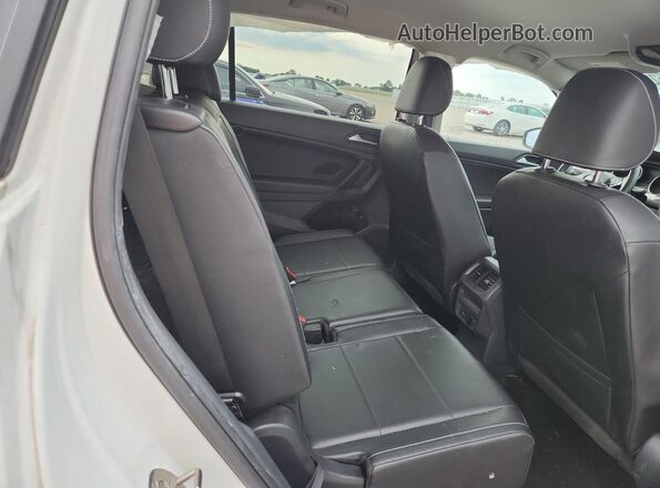 3VV3B7AX4MM100716 2021 VOLKSWAGEN TIGUAN White უკანა სალონის ხედი