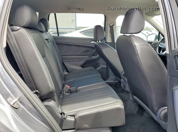 3VV3B7AX4PM055992 2023 VOLKSWAGEN TIGUAN Серый Вид задних сидений