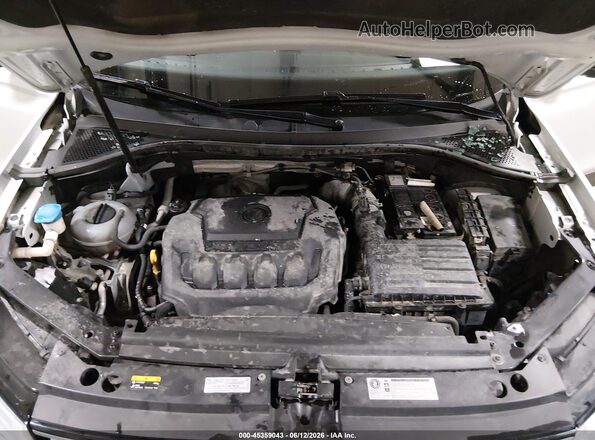 3VV3B7AX5JM001253 2018 VOLKSWAGEN TIGUAN Silver Widok z tyłu