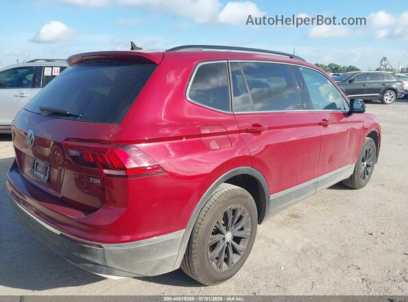 3VV3B7AX5JM056043 2018 VOLKSWAGEN TIGUAN Темно-бордовый Вид спереди