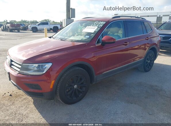 3VV3B7AX5JM056043 2018 VOLKSWAGEN TIGUAN Темно-бордовый Передняя левая четверть