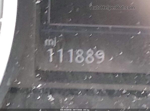 3VV3B7AX5KM050437 2019 VOLKSWAGEN TIGUAN Серебряный Вид задней части салона