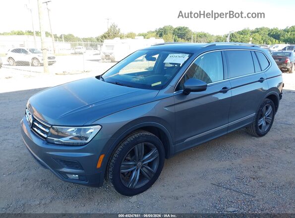 3VV3B7AX5LM132024 2020 VOLKSWAGEN TIGUAN Gray Առջևի ձախ երեք քառորդ տեսարան