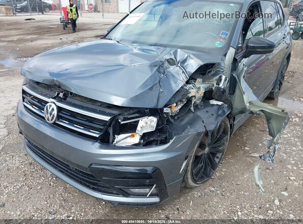 3VV3B7AX5LM167002 2020 VOLKSWAGEN TIGUAN Серый Вид спереди