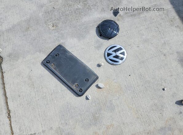 3VV3B7AX5MM006344 2021 VOLKSWAGEN TIGUAN White VIN კოდის სტიკერის ხედი