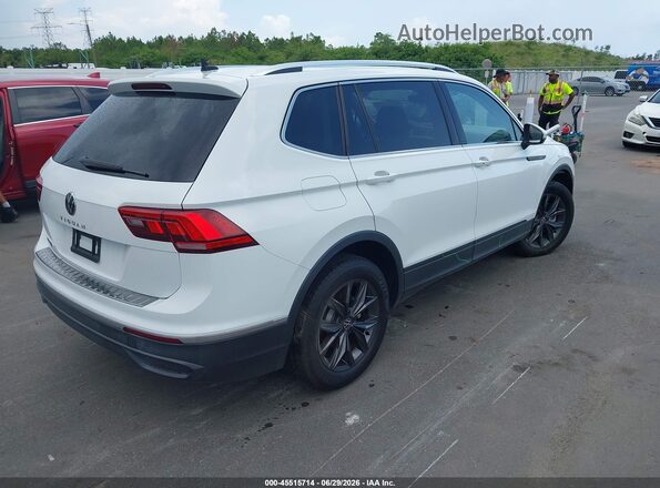 3VV3B7AX5NM047381 2022 VOLKSWAGEN TIGUAN White Trasero derecho