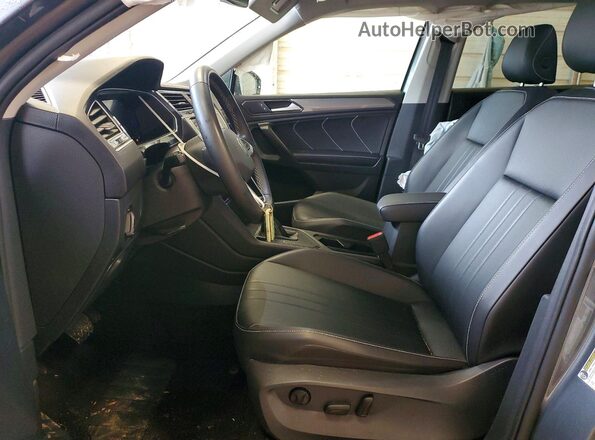 3VV3B7AX5RM043238 2024 VOLKSWAGEN TIGUAN Gray Widok wnętrza z przodu