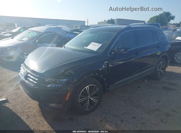 3VV3B7AX6JM009328 2018 VOLKSWAGEN TIGUAN Black Przód lewy