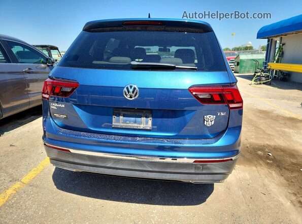 3VV3B7AX6JM014755 2018 VOLKSWAGEN TIGUAN Blue Հետևի տեսք