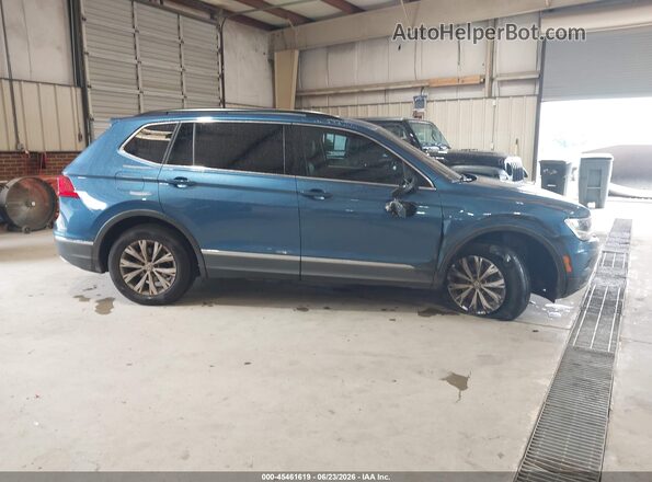 3VV3B7AX6JM050462 2018 VOLKSWAGEN TIGUAN Blue Vista interior trasera