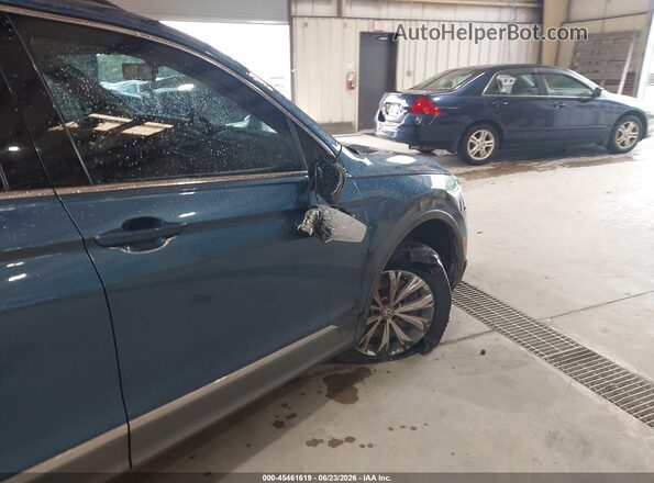 3VV3B7AX6JM050462 2018 VOLKSWAGEN TIGUAN Blue Vista frontal