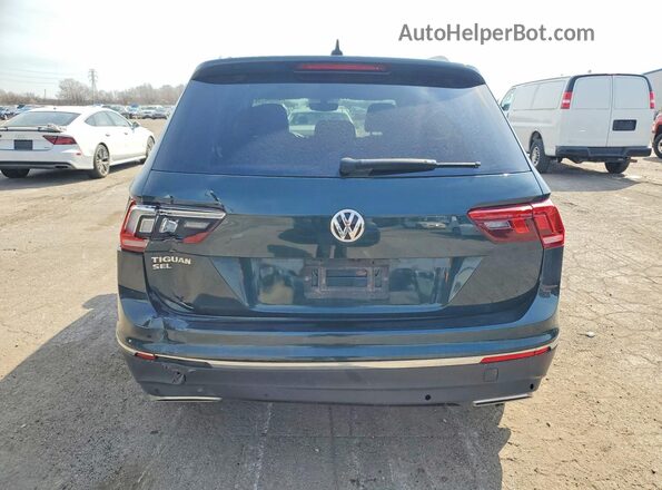 3VV3B7AX6KM154726 2019 VOLKSWAGEN TIGUAN Green Rear view