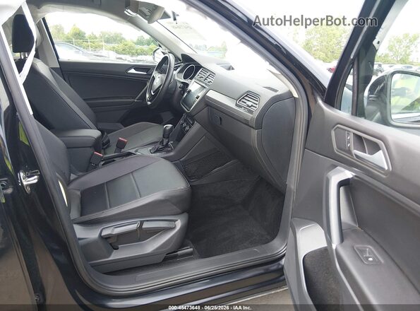 3VV3B7AX6LM080838 2020 VOLKSWAGEN TIGUAN Black Սալոնի դիմացի տեսք