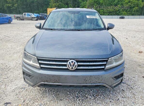 3VV3B7AX7JM023464 2018 VOLKSWAGEN TIGUAN Gray 