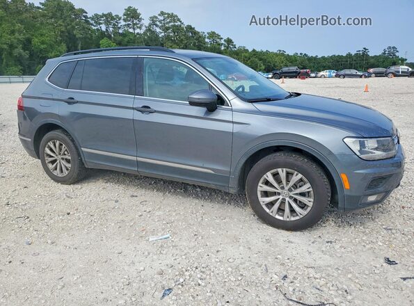 3VV3B7AX7JM023464 2018 VOLKSWAGEN TIGUAN Gray 