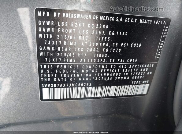 3VV3B7AX7JM069263 2018 VOLKSWAGEN TIGUAN Gray Вид підкапотного простору
