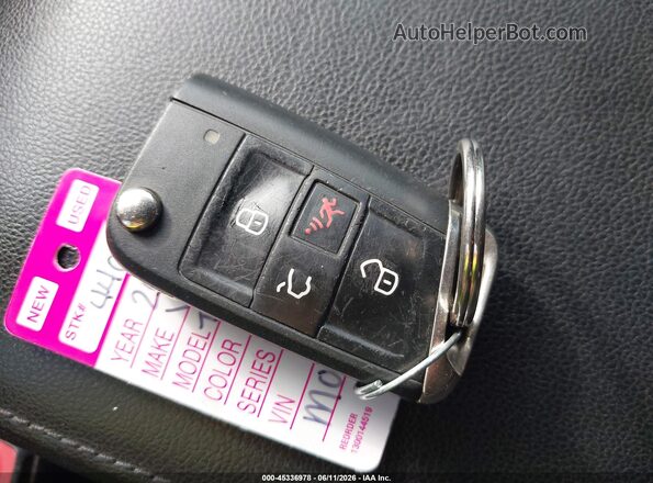 3VV3B7AX7KM130905 2019 VOLKSWAGEN TIGUAN Green Առջևի վահանակի տեսք