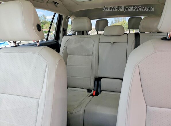 3VV3B7AX7KM162639 2019 VOLKSWAGEN TIGUAN Blue 