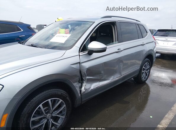 3VV3B7AX7LM097325 2020 VOLKSWAGEN TIGUAN Серебряный Вид спереди