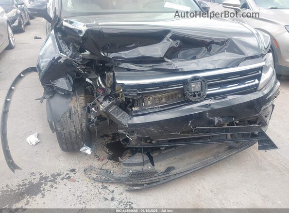 3VV3B7AX7MM049406 2021 VOLKSWAGEN TIGUAN Black Դիմացի տեսք