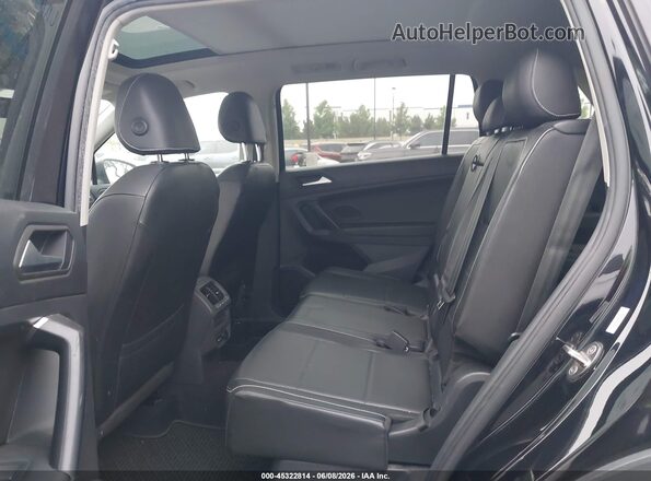 3VV3B7AX7MM065248 2021 VOLKSWAGEN TIGUAN Black VIN կոդի պիտակի տեսք