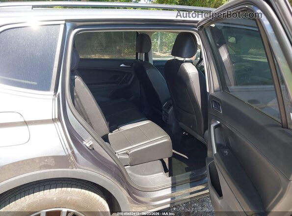 3VV3B7AX7MM105795 2021 VOLKSWAGEN TIGUAN Серый Вид наклейки с VIN-кодом