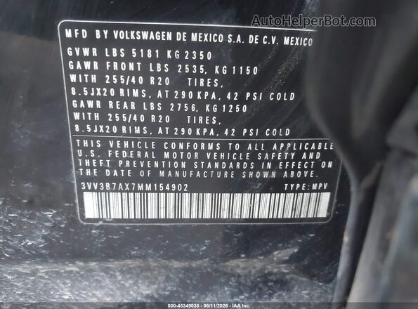 3VV3B7AX7MM154902 2021 VOLKSWAGEN TIGUAN Black Widok komory silnika