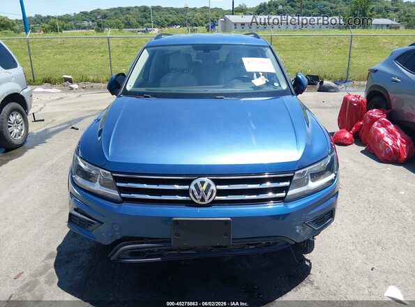 3VV3B7AX8JM047238 2018 VOLKSWAGEN TIGUAN Blue 