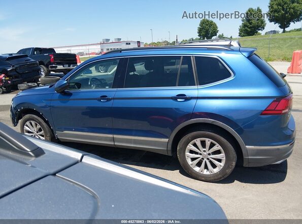 3VV3B7AX8JM047238 2018 VOLKSWAGEN TIGUAN Blue Vista interior de 360 grados
