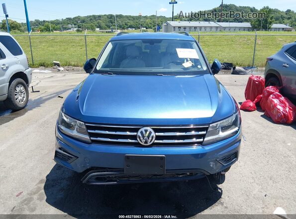 3VV3B7AX8JM047238 2018 VOLKSWAGEN TIGUAN Blue Vista del cuadro de instrumentos