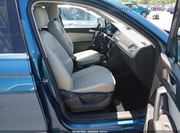 3VV3B7AX8JM047238 2018 VOLKSWAGEN TIGUAN Blue Vista interior delantera