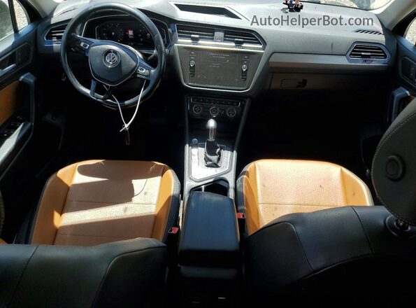 3VV3B7AX8KM154257 2019 VOLKSWAGEN TIGUAN Black 