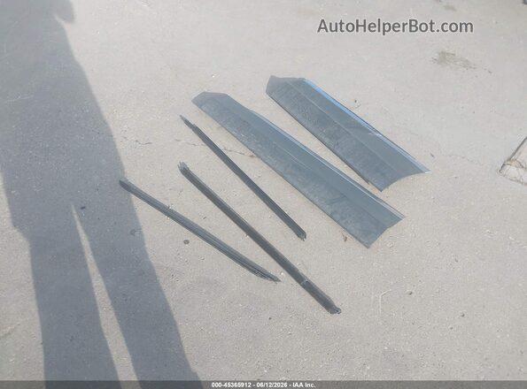 3VV3B7AX8LM017840 2020 VOLKSWAGEN TIGUAN Gray Vista del cuadro de instrumentos