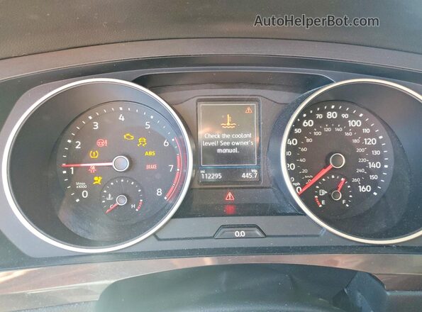 3VV3B7AX8LM065290 2020 VOLKSWAGEN TIGUAN Gray Սարքավորումների վահանակի տեսք
