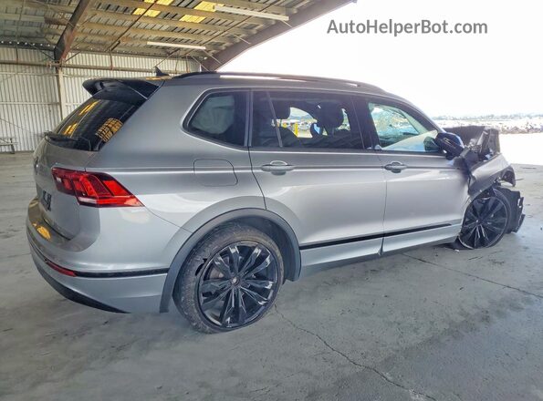 3VV3B7AX8MM101545 2021 VOLKSWAGEN TIGUAN Silver Tył prawy