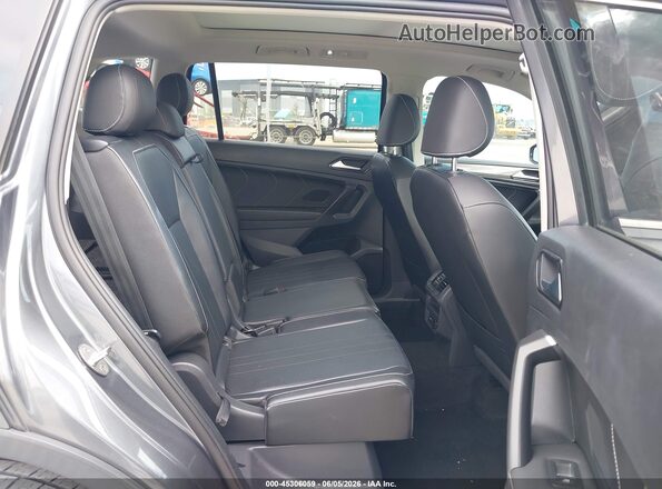 3VV3B7AX8NM092489 2022 VOLKSWAGEN TIGUAN Gray Вид наклейки з VIN-кодом