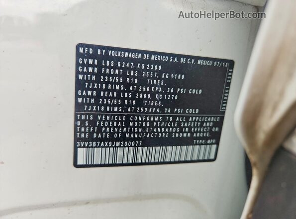 3VV3B7AX9JM200077 2018 VOLKSWAGEN TIGUAN White 