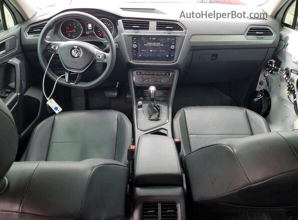 3VV3B7AX9LM012548 2020 VOLKSWAGEN TIGUAN White Dashboard view