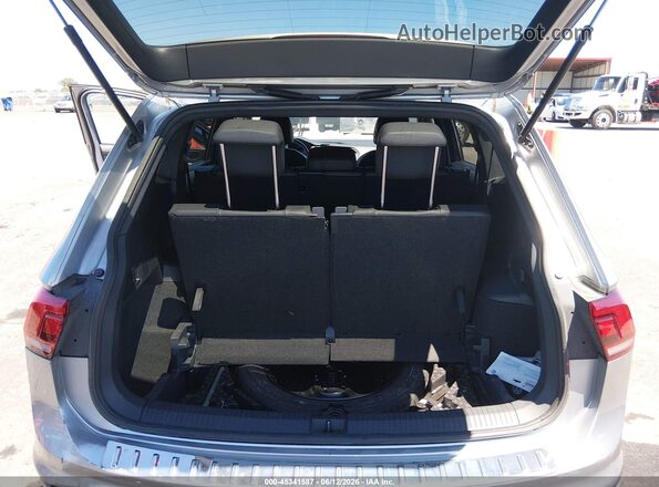 3VV3B7AX9LM149151 2020 VOLKSWAGEN TIGUAN Gray 