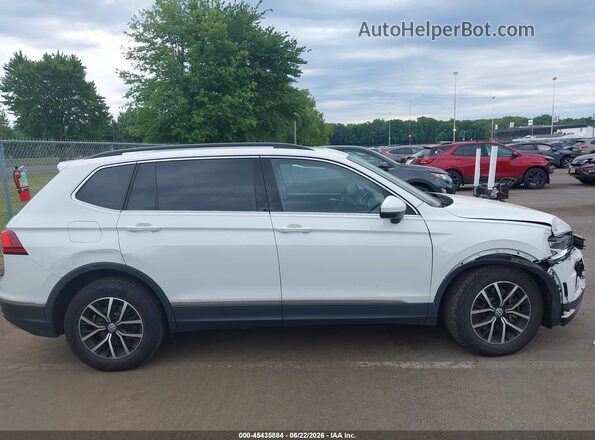 3VV3B7AX9MM049892 2021 VOLKSWAGEN TIGUAN Белый Вид задней части салона
