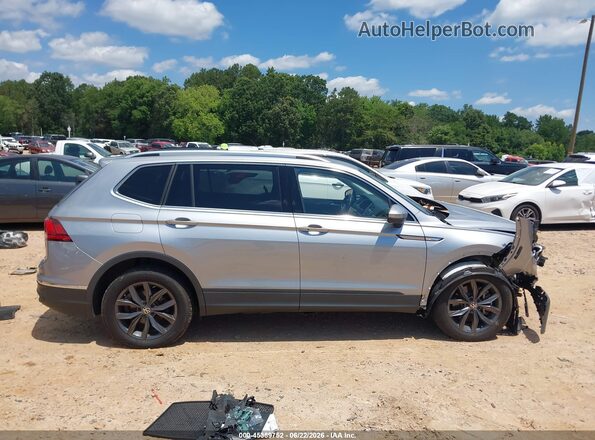 3VV3B7AX9PM115149 2023 VOLKSWAGEN TIGUAN Silver უკანა სალონის ხედი